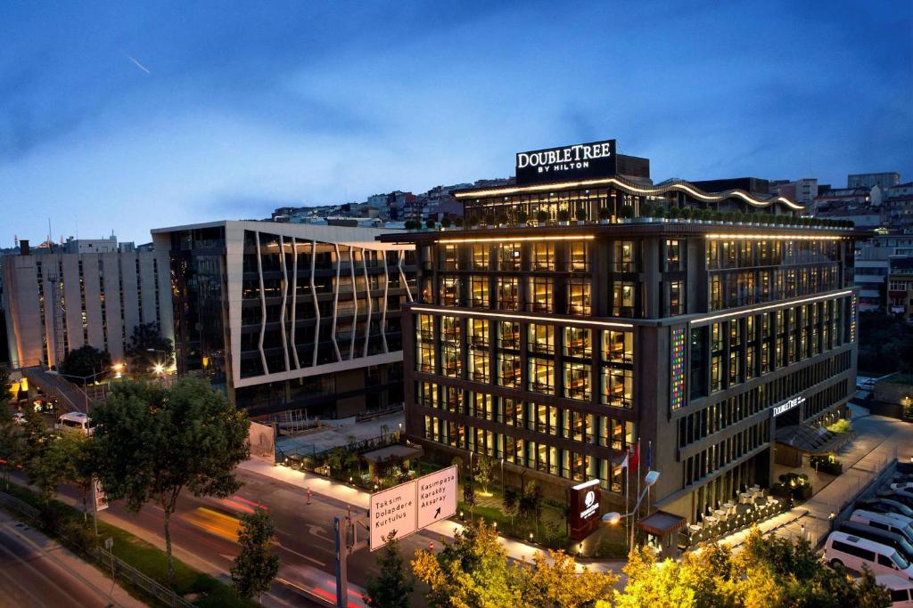 Doubletree by Hilton Istanbul - Piyalepasa