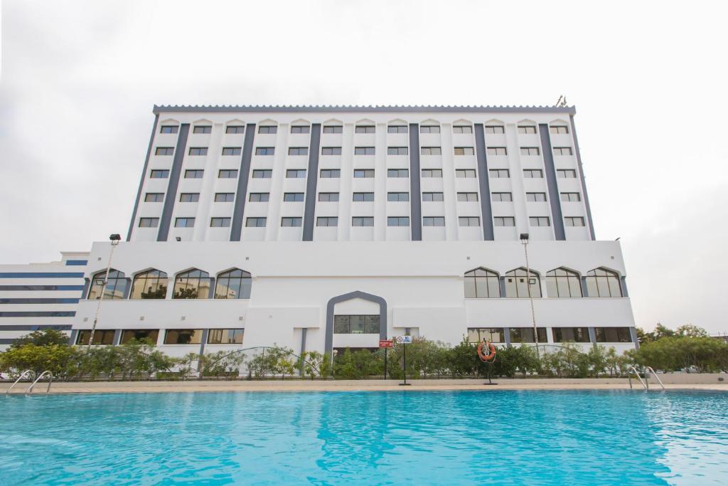 Hotel Muscat Holiday