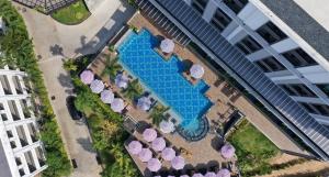 Hotel Sawaddi Patong Resort & Spa