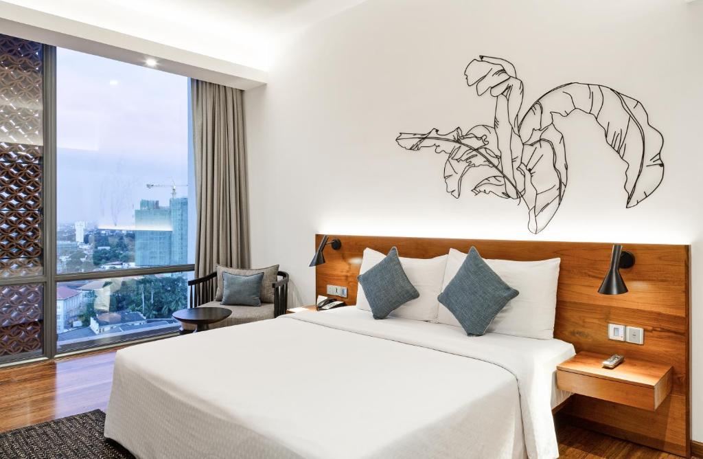 Jetwing Colombo Seven Hotel