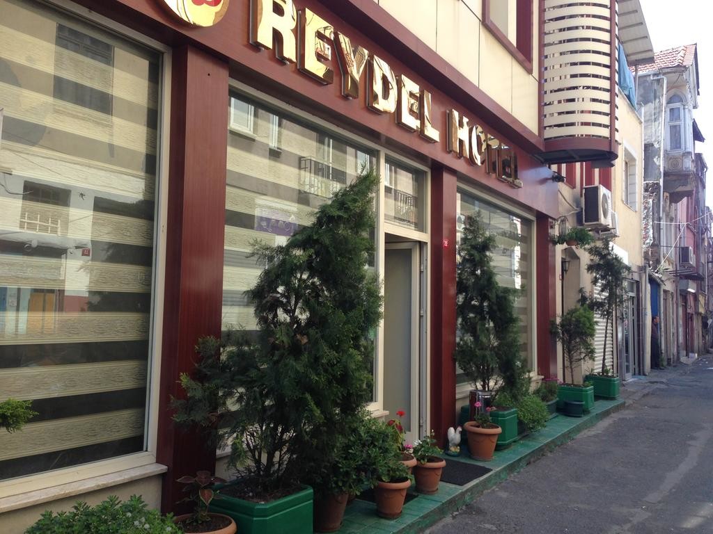 Reydel Hotel